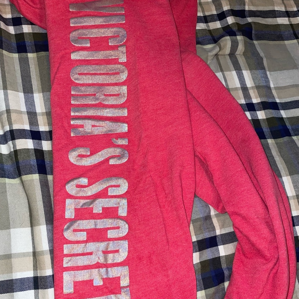 Victoria’s Secret Sweats - Picture 7 of 8